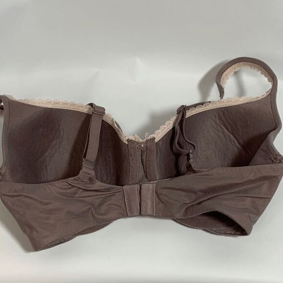 Victoria's Secret Body by Victoria Lined Perfect Coverage 32DD Bra - Picture 4 of 5